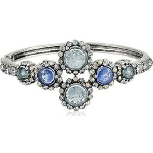 Betsey Johnson Lady Lock Crackle Glass Bangle - Picture 3 of 4